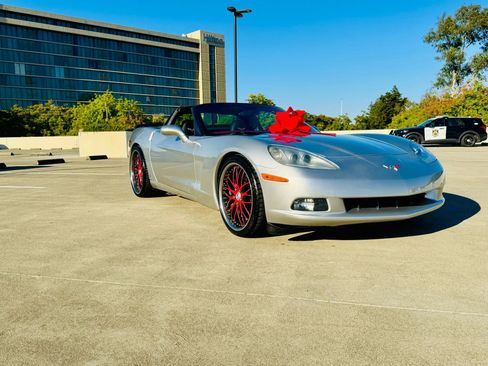 Used 2007 Chevrolet Corvette Coupe w/ Preferred Equipment Group image 1