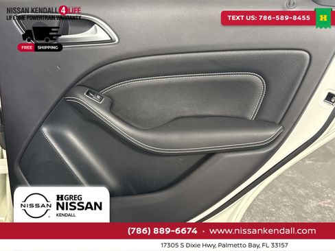 Used 2017 Mercedes-Benz B 250e image 36