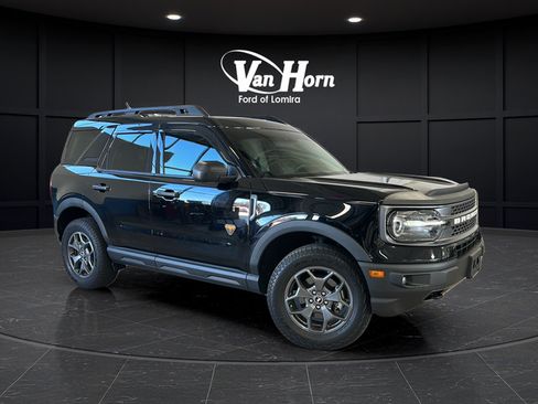 Used 2022 Ford Bronco Sport Badlands AWD/4WD image 1