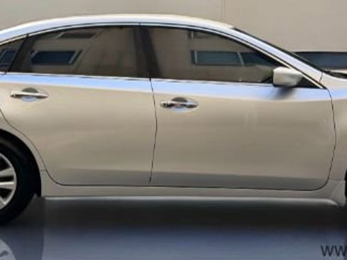 Used 2018 Nissan Altima 2.5 S w/ S Convenience Package image 6