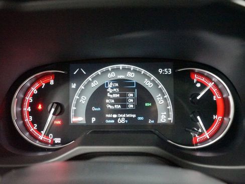 New 2025 Toyota RAV4 XLE image 15