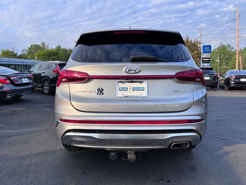 Used 2023 Hyundai Santa Fe Calligraphy AWD/4WD image 6