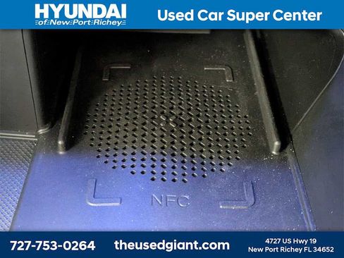 Used 2024 Hyundai Santa Cruz Limited image 28