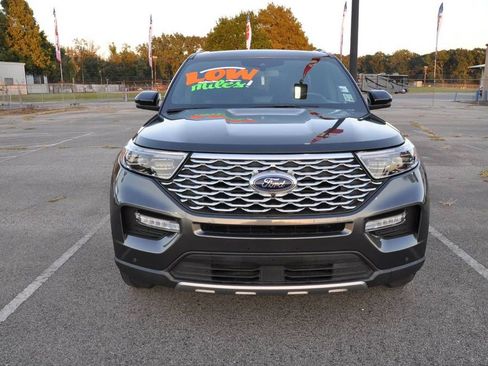 Used 2020 Ford Explorer Platinum w/ Premium Technology Package image 8