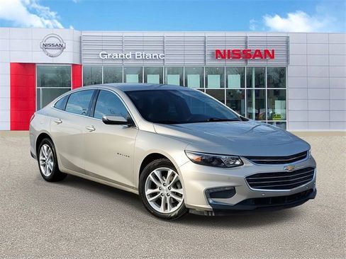 Used 2016 Chevrolet Malibu LT w/ Driver Confidence Package image 1