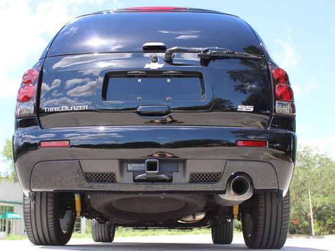 Used 2006 Chevrolet TrailBlazer LT w/ SS Package RWD image 12
