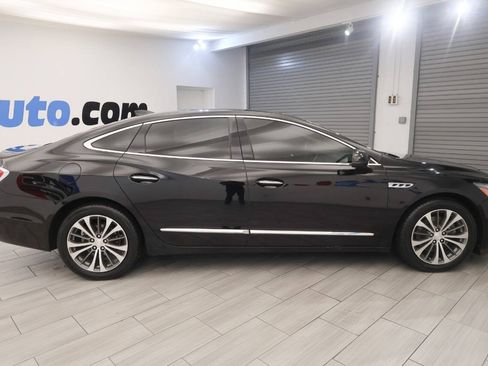 Used 2017 Buick LaCrosse Essence w/ Sun and Shade Package FWD image 6