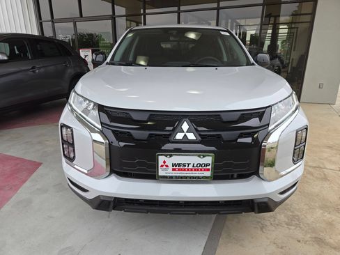 New 2026 Mitsubishi Outlander Sport LE AWD/4WD image 8