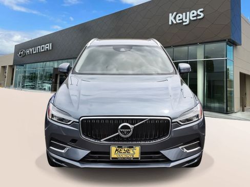 Used 2018 Volvo XC60 T8 Momentum AWD/4WD image 2