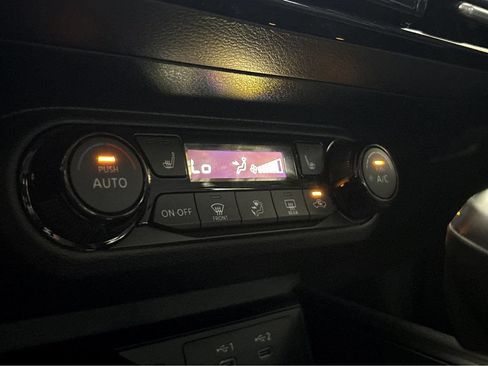 New 2026 Nissan Kicks SV w/ SV Premium Package FWD image 9