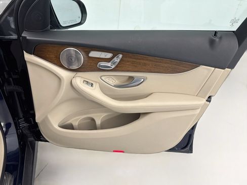 Certified 2021 Mercedes-Benz GLC 300 4MATIC image 24