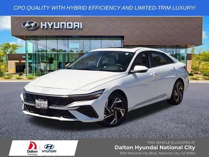 Used 2025 Hyundai Elantra Limited