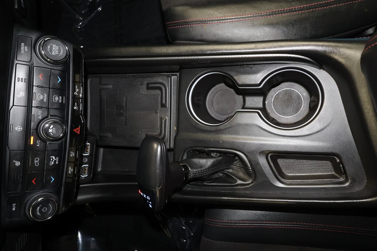 Used 2022 Dodge Durango R/T w/ Blacktop Package AWD/4WD image 15