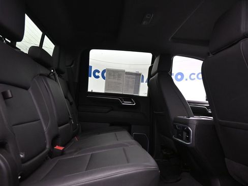 Certified 2025 Chevrolet Silverado 2500 LTZ w/ LTZ Convenience Package image 9