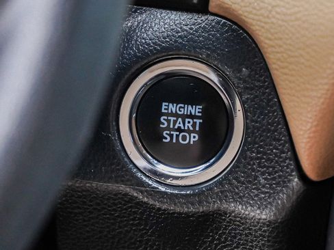 Used 2024 Toyota RAV4 XLE image 37