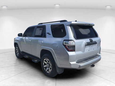 Used 2020 Toyota 4Runner TRD Off-Road Premium w/ Moonroof Package AWD/4WD image 6
