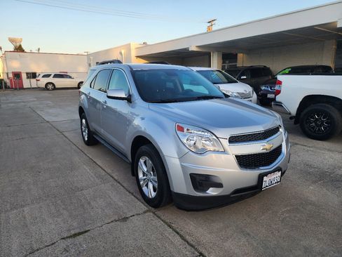 Used 2015 Chevrolet Equinox LT w/ LPO, Protection Package FWD image 8