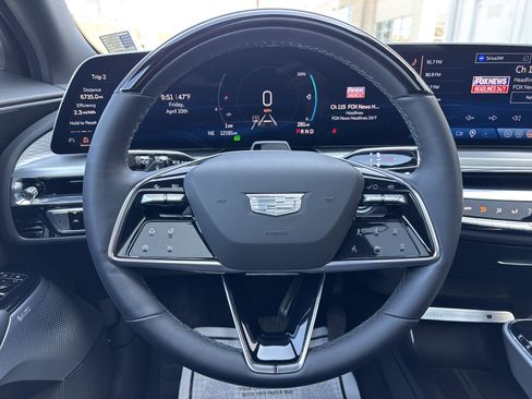 Used 2024 Cadillac Lyriq Luxury w/ LPO, Floor Liner Package AWD/4WD image 22
