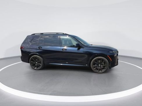 Used 2023 BMW X7 xDrive40i w/ M Sport Package AWD/4WD image 13