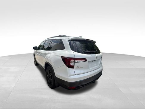 Used 2021 Honda Pilot Black Edition image 4