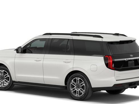 New 2026 Ford Expedition Active image 38