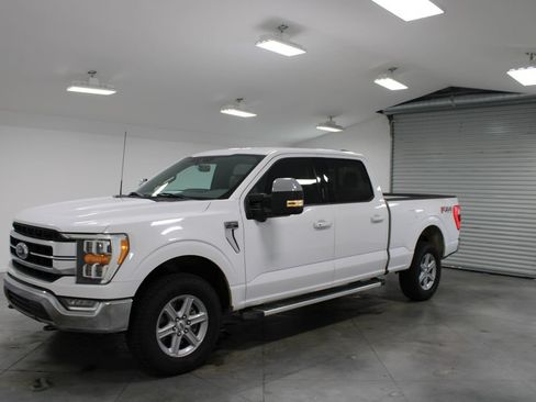 Used 2022 Ford F150 Lariat w/ Trailer Tow Package AWD/4WD image 4