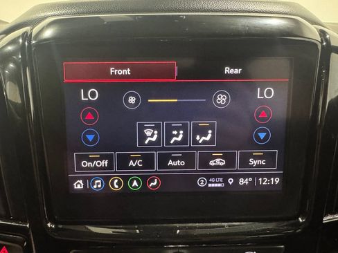 Used 2023 Chevrolet Traverse RS AWD/4WD image 36