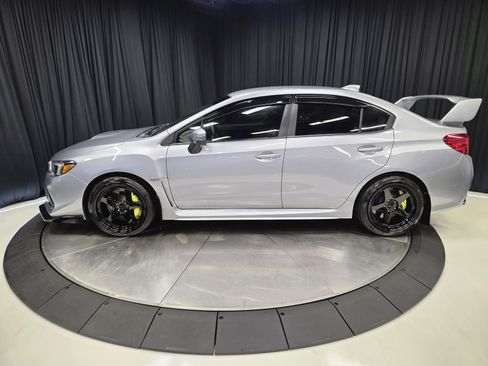 Used 2018 Subaru WRX STI image 9