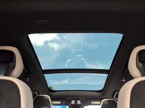New 2026 Volvo XC90 B5 Core AWD/4WD image 23