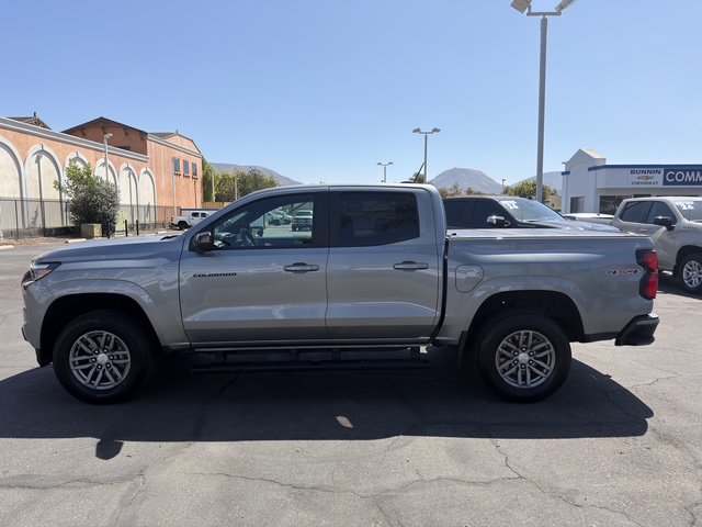 Used 2024 Chevrolet Colorado LT w/ LT Convenience Package III AWD/4WD image 5