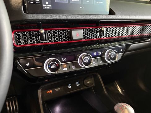 Used 2025 Honda Civic Si image 24