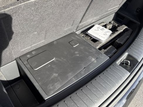 Used 2023 Kia Sorento EX image 26