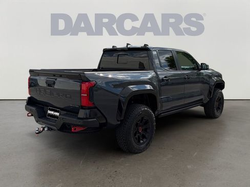 Used 2025 Toyota Tacoma TRD Pro w/ Tow Tech Package AWD/4WD image 7