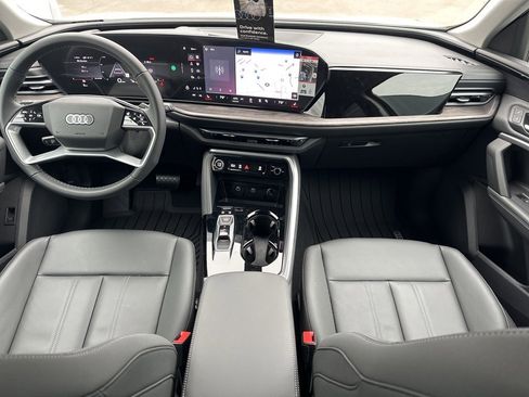 New 2025 Audi Q5 Premium image 23