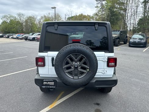 New 2026 Jeep Wrangler Unlimited Sport AWD/4WD image 7
