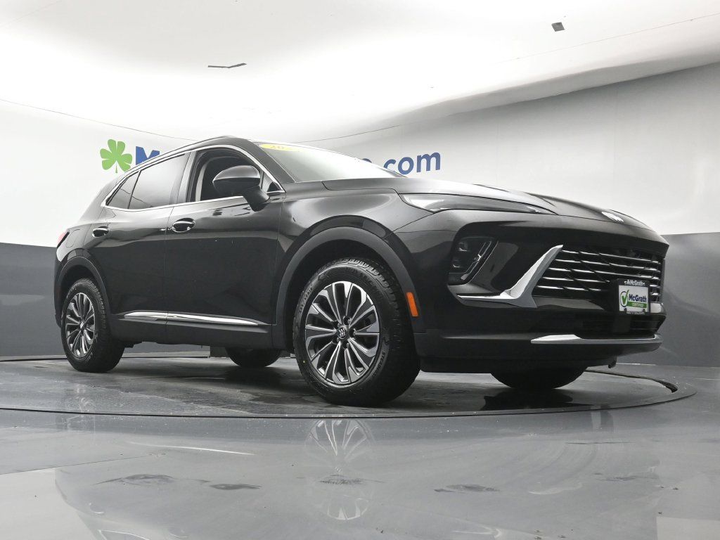 Used 2024 Buick Envision Preferred AWD/4WD image 26