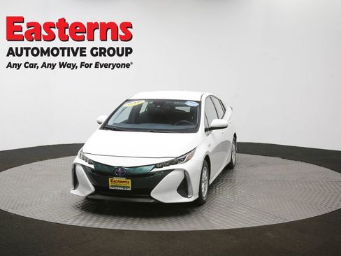 Used 2018 Toyota Prius Prime Plus image 91