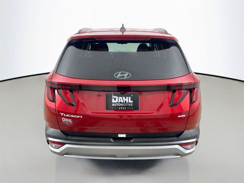 Used 2026 Hyundai Tucson SEL AWD/4WD image 12