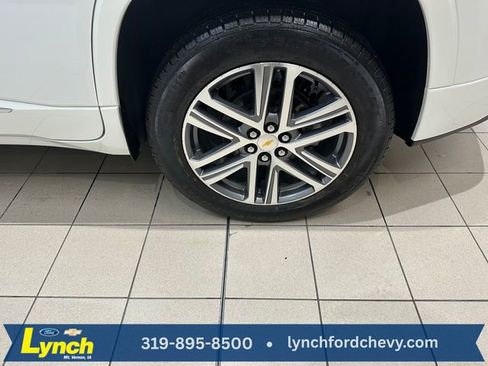 Used 2024 Chevrolet Traverse High Country image 35