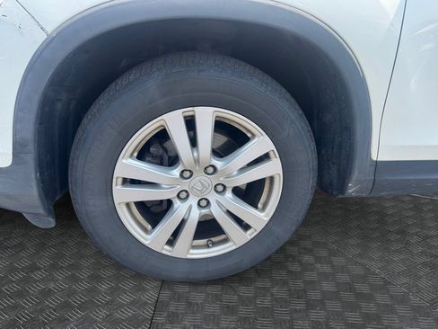 Used 2017 Honda Pilot LX image 11