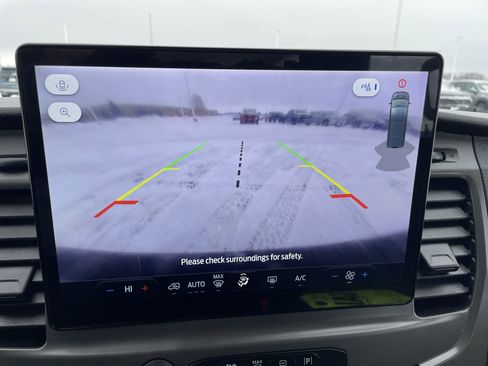 Used 2022 Ford Transit 350 XLT image 14