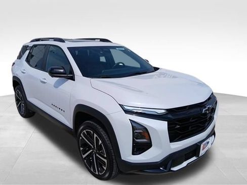 Certified 2026 Chevrolet Equinox RS w/ Convenience Package III AWD/4WD image 7