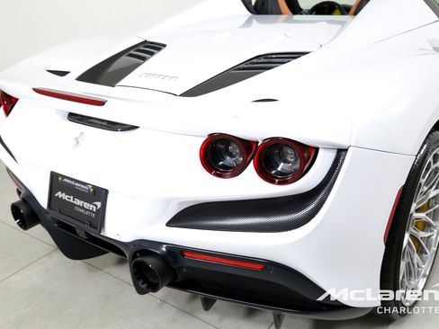 Used 2023 Ferrari F8 Tributo RWD image 30