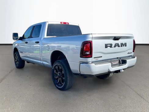 New 2026 RAM 2500 Big Horn AWD/4WD image 5