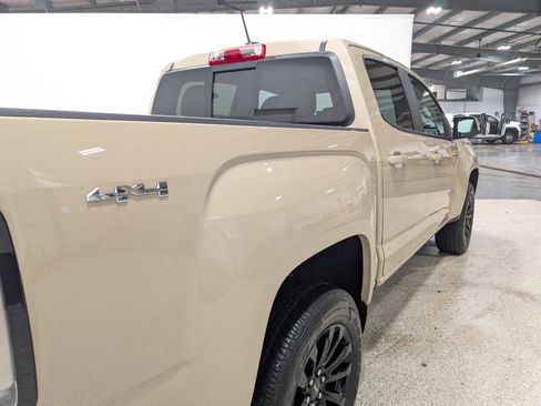 Used 2022 GMC Canyon Elevation w/ Elevation Premium Package image 3