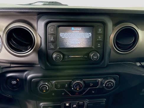 Used 2019 Jeep Wrangler Unlimited Sport S image 18