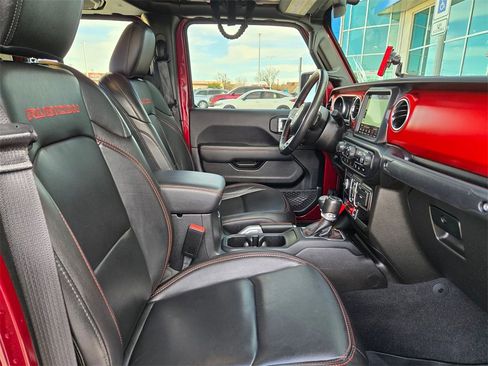 Used 2021 Jeep Gladiator Rubicon image 25