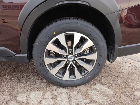 Certified 2023 Subaru Outback Limited image 36