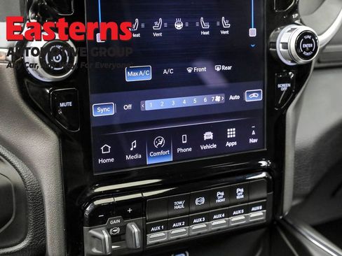 Used 2025 RAM 2500 Laramie w/ Towing Technology Group image 20