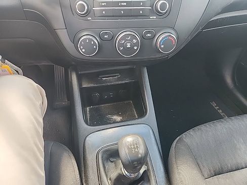 Used 2016 Kia Forte LX FWD image 22